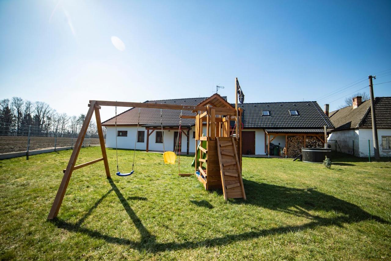 Apartmán Dvorce Stráž nad Nežárkou Exterior foto