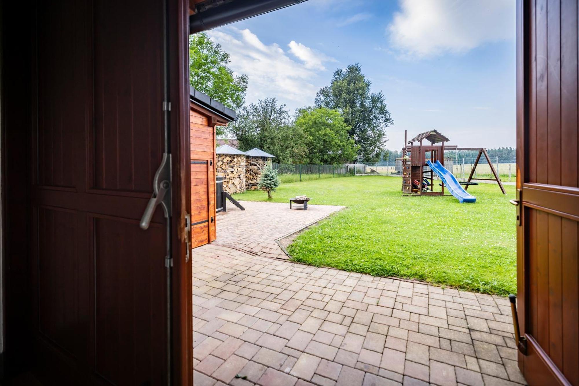 Apartmán Dvorce Stráž nad Nežárkou Exterior foto